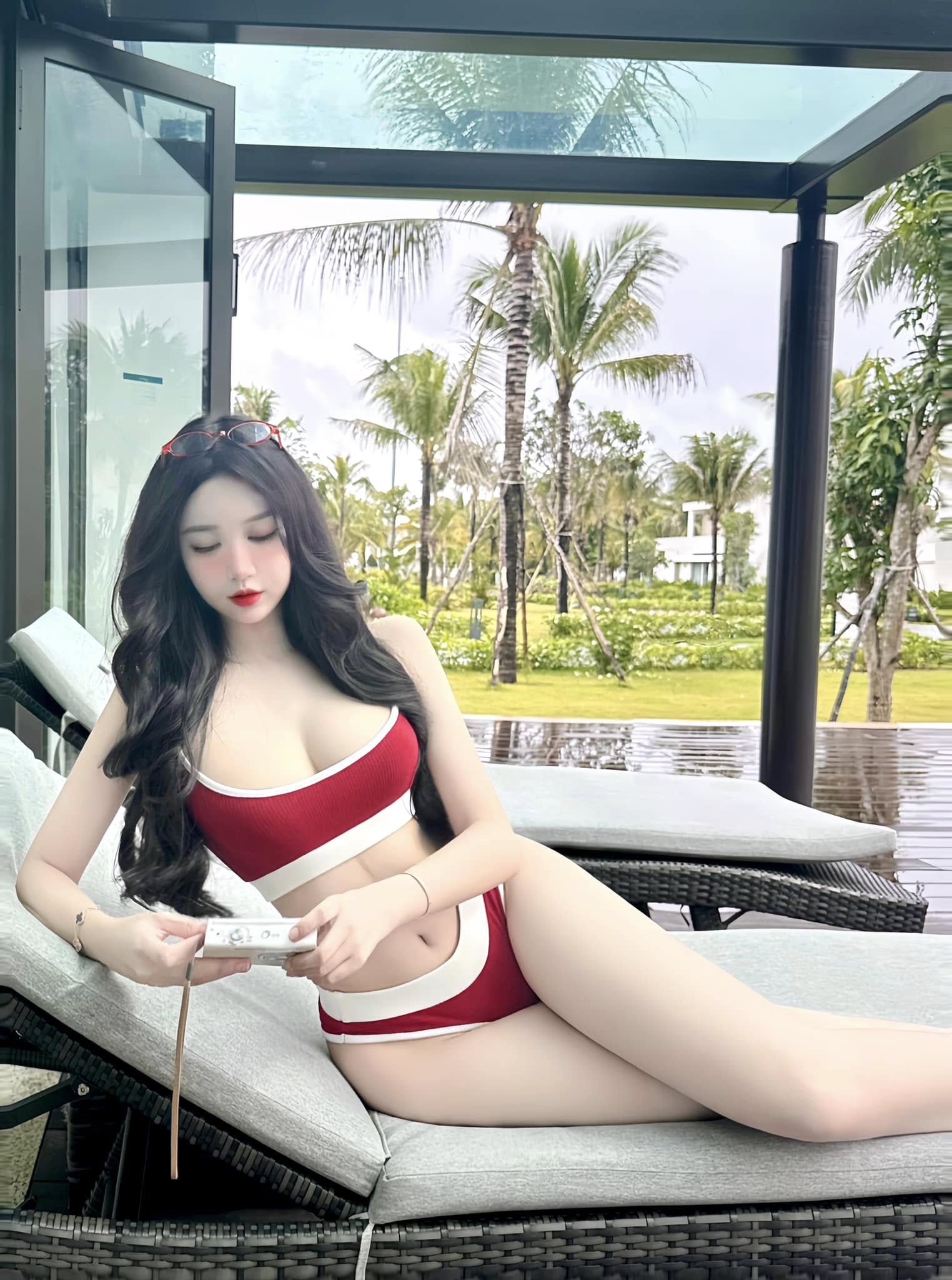 Hồ ngọc ý nhi 2
