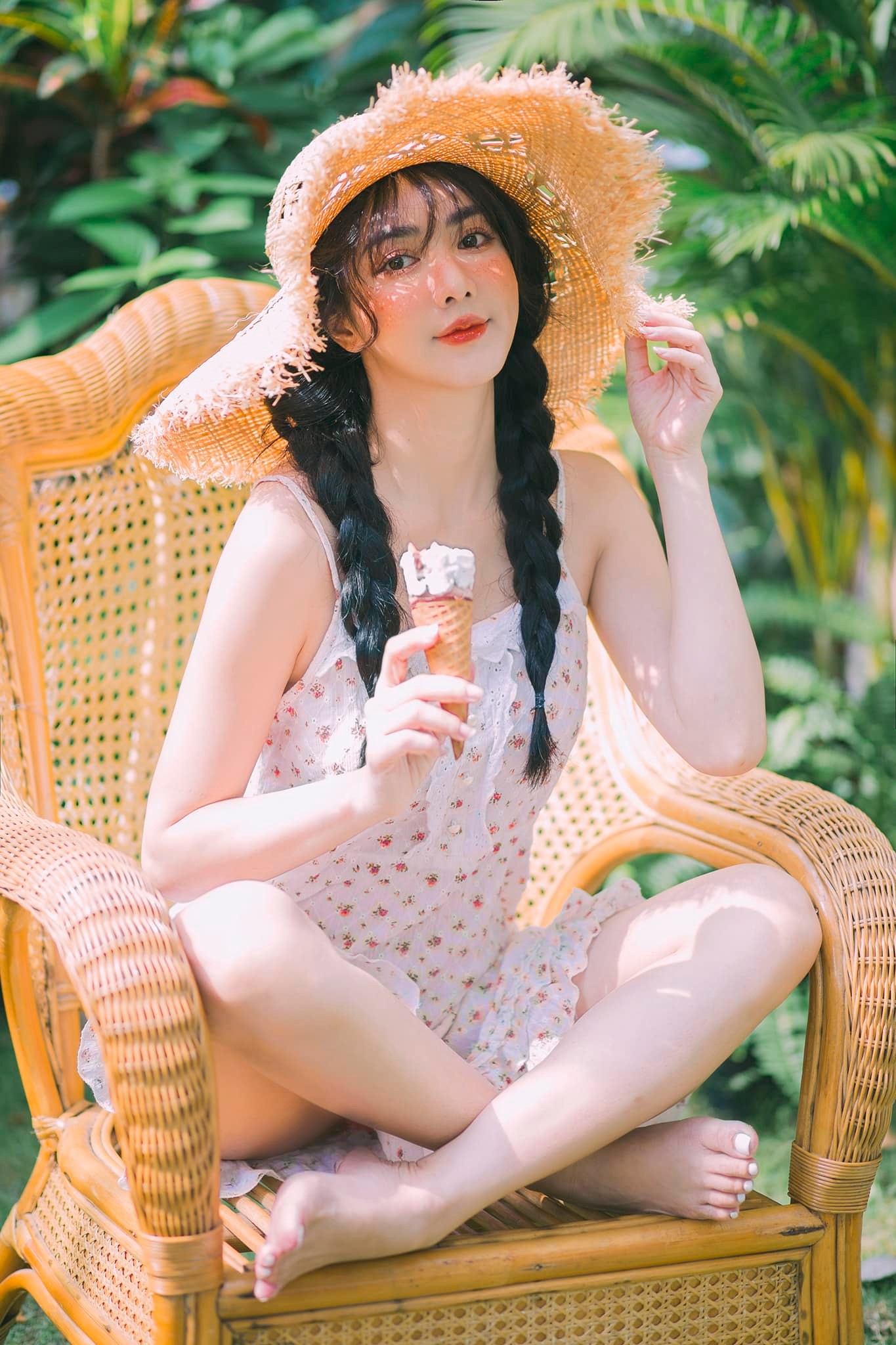 Hồ thị thùy linh 1