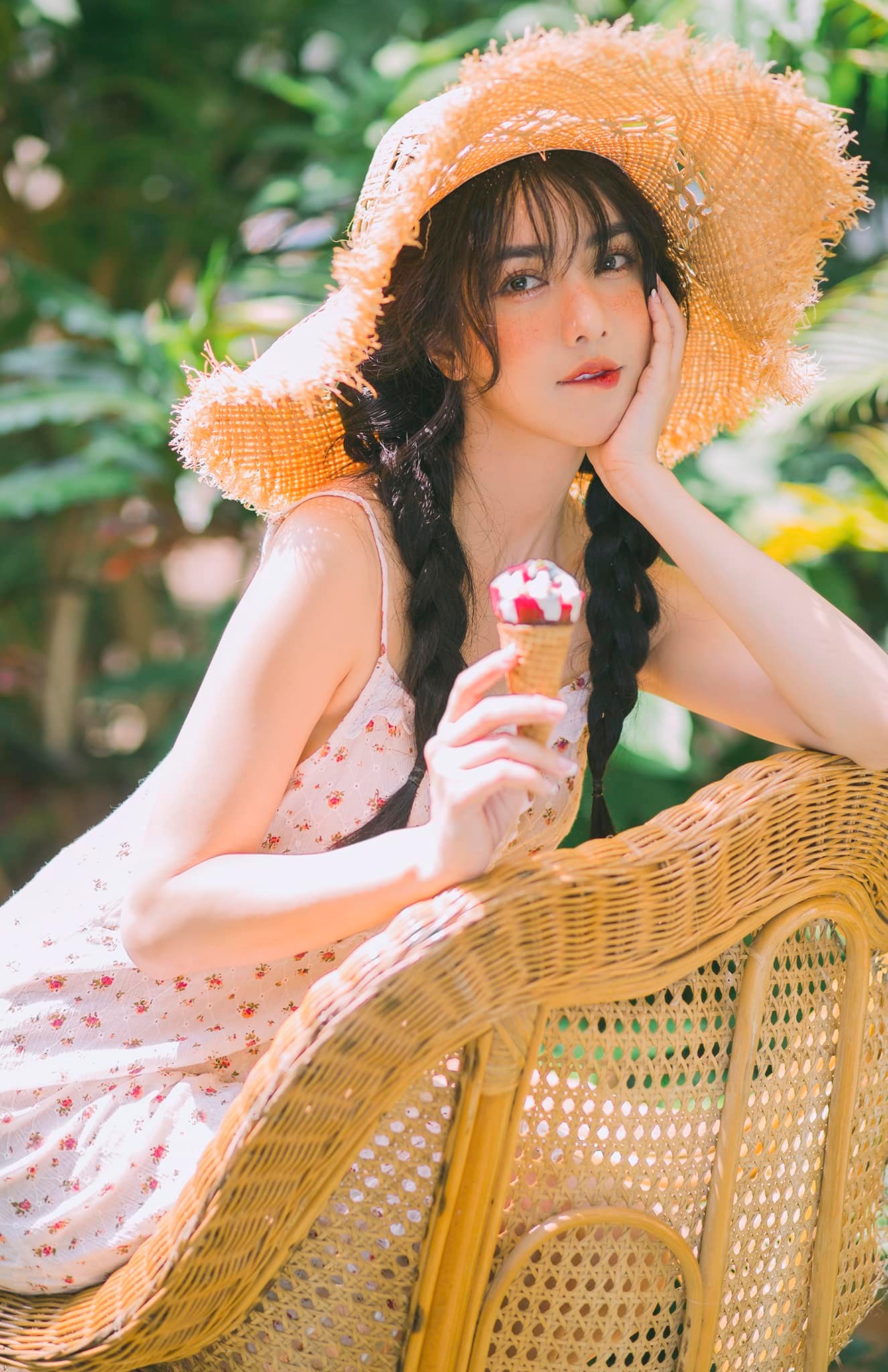 Hồ thị thùy linh 7