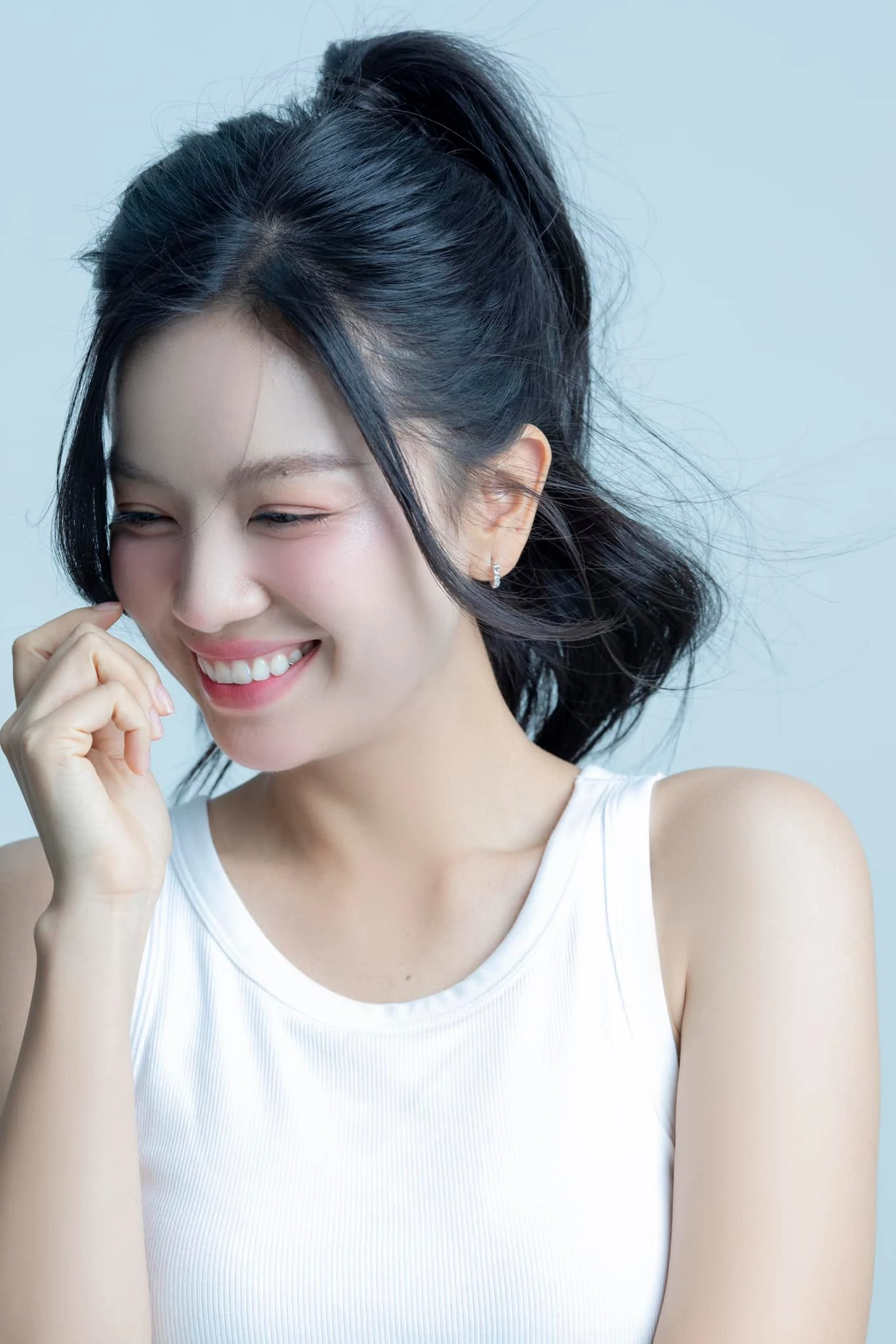 Lê hạ anh 2